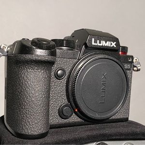 Panasonic Lumix S5
